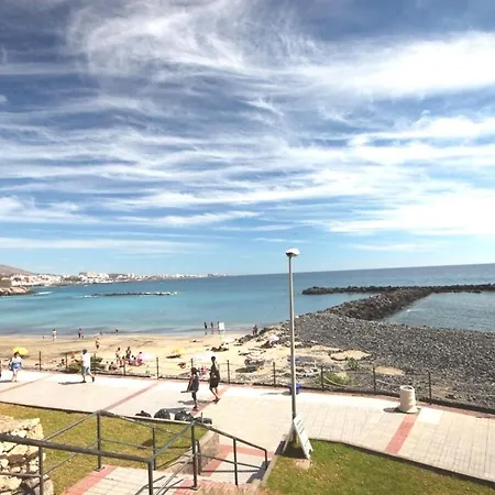 Luxury In Beachfront Complex In El Duque Area, Апартаменты *