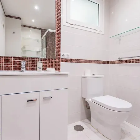 Luxury In Beachfront Complex In El Duque Area, Апартаменты